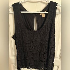 Banana Republic sleeveless lace top